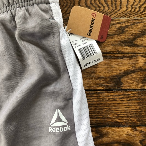 ✨NWT✨ Reebok boys sweatpants, size M - Picture 3 of 4